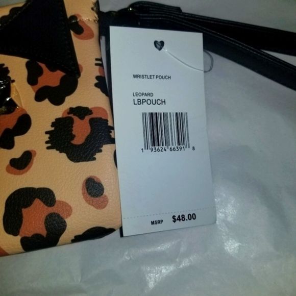 Betsey Johnson Leopard Cat Wristlet - Picture 5 of 6